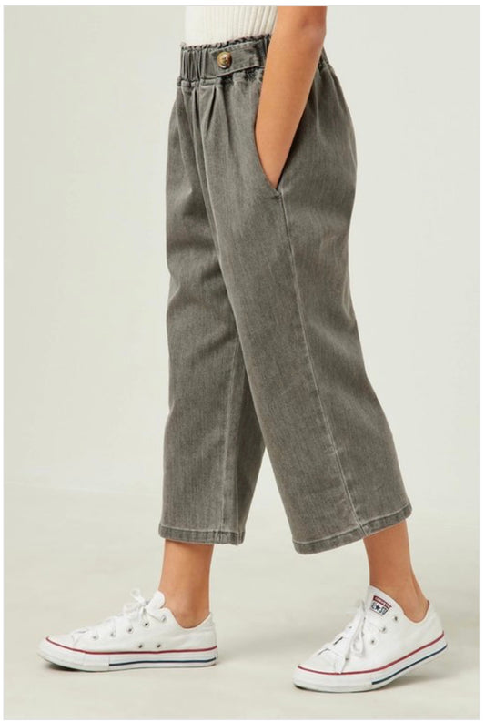 Button Detail Wide Leg Denim Pants