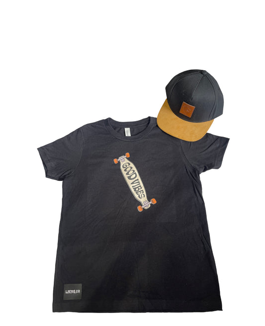 Smiley Board & Good Vibes Tee